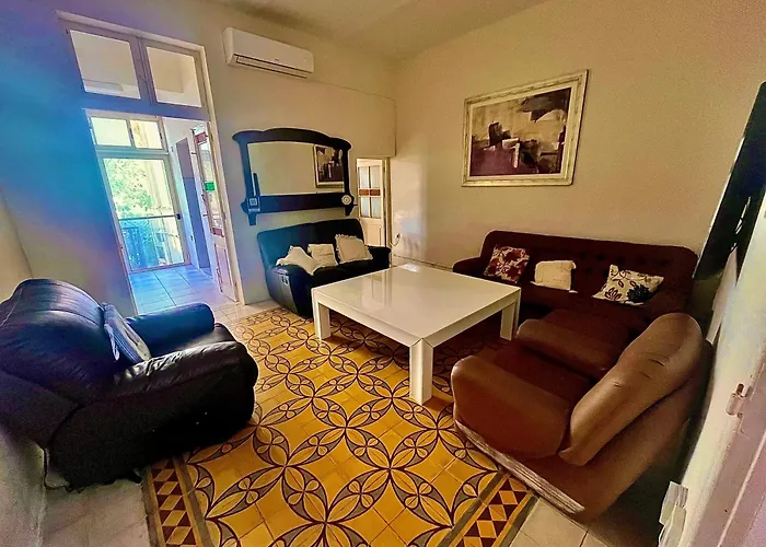Vendégház Triple In Beautiful Maltese Townhouse Sliema